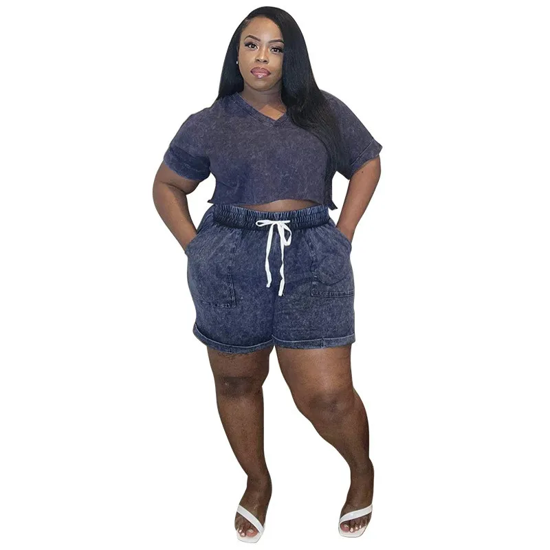 Plus Size Women Print Stretch Short Sleeve Top And Shorts Casual Two Piece Set 3 Plus Size Women Print Stretch Short Sleeve Top And Shorts Casual Two Piece Set