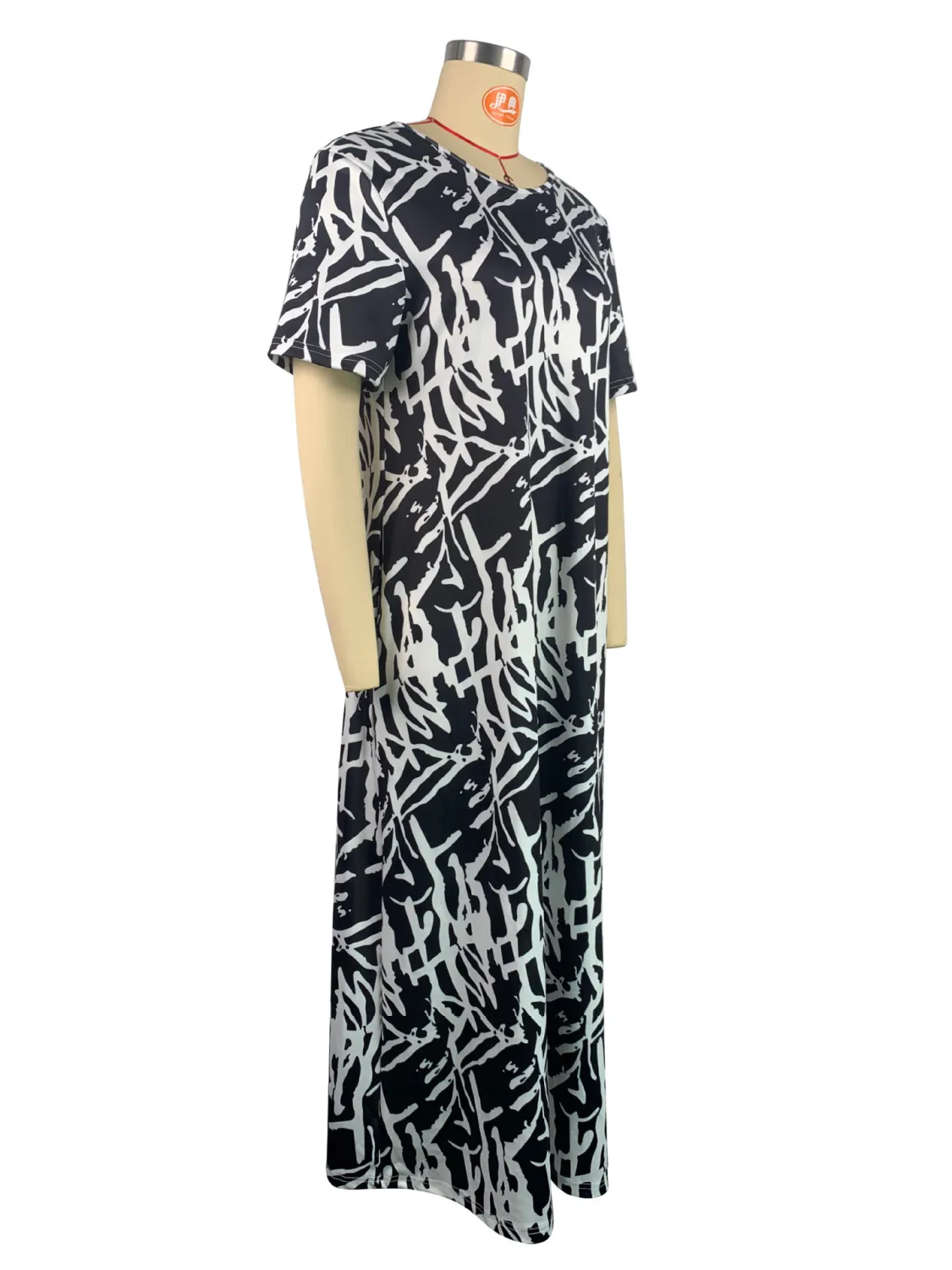 Plus Size Women Abstract Print Black And White Casual Loose Dress 8 Plus Size Women Abstract Print Black And White Casual Loose Dress - Image 6