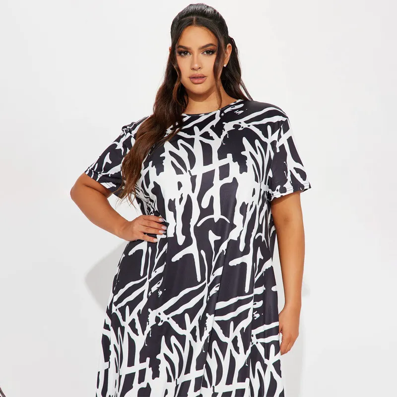 Plus Size Women Abstract Print Black And White Casual Loose Dress 4 Plus Size Women Abstract Print Black And White Casual Loose Dress - Image 2