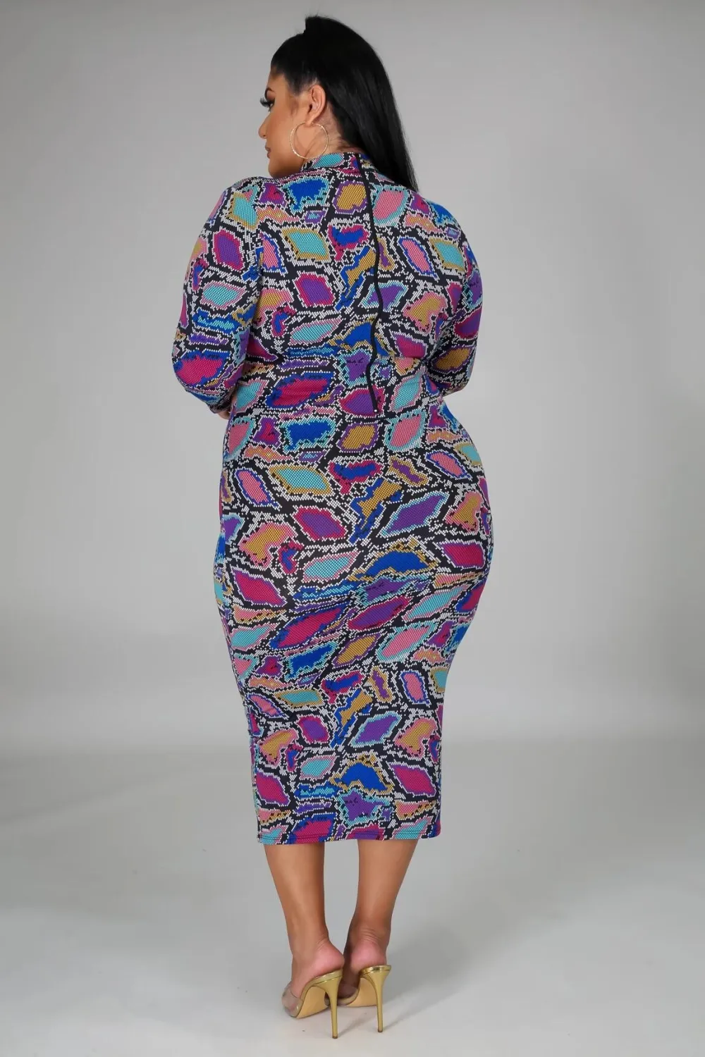 Plus Size Women V-neck Printed Long Sleeve Dress 5 Plus Size Women V-neck Printed Long Sleeve Dress - Image 3