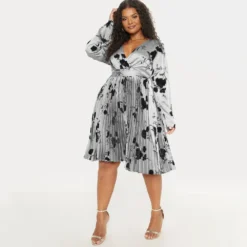 Women Sexy Deep V-neck Pleated Floral Dress -Plus Size Dresses Shop 47dd9f097ba296f1