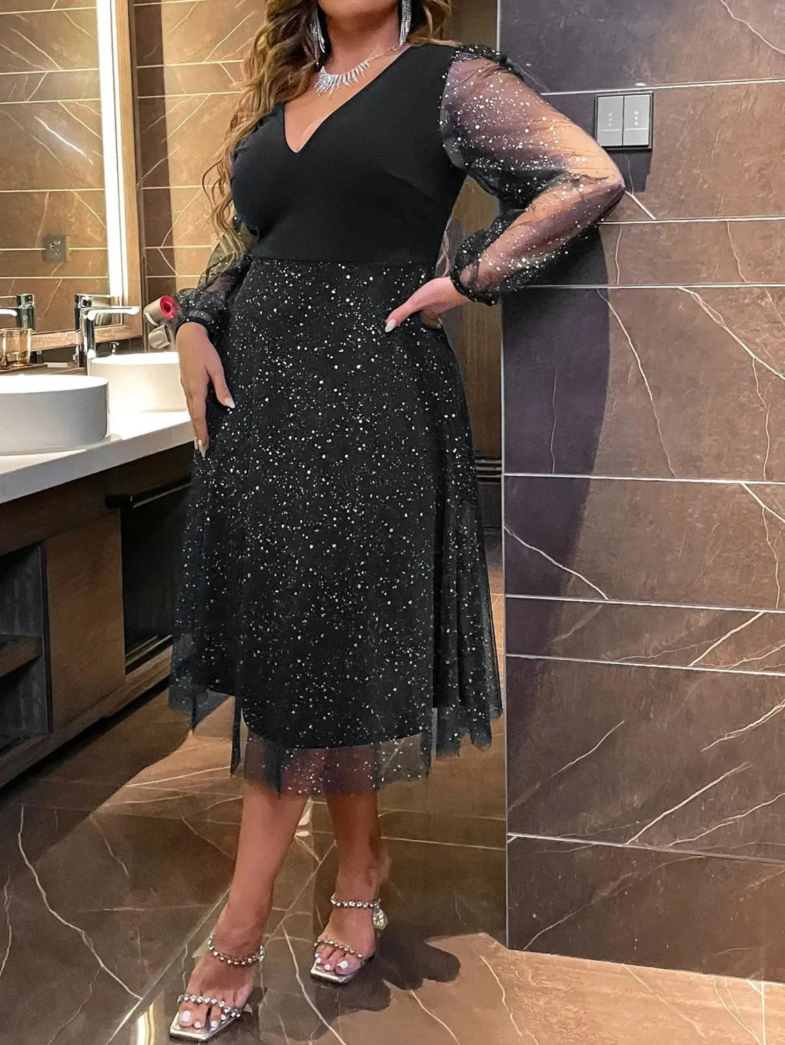 Spring Summer Mesh Patchwork V-Neck Long Sleeve Plus Size Women's Dress 6 Spring Summer Mesh Patchwork V-Neck Long Sleeve Plus Size Women's Dress - Image 4