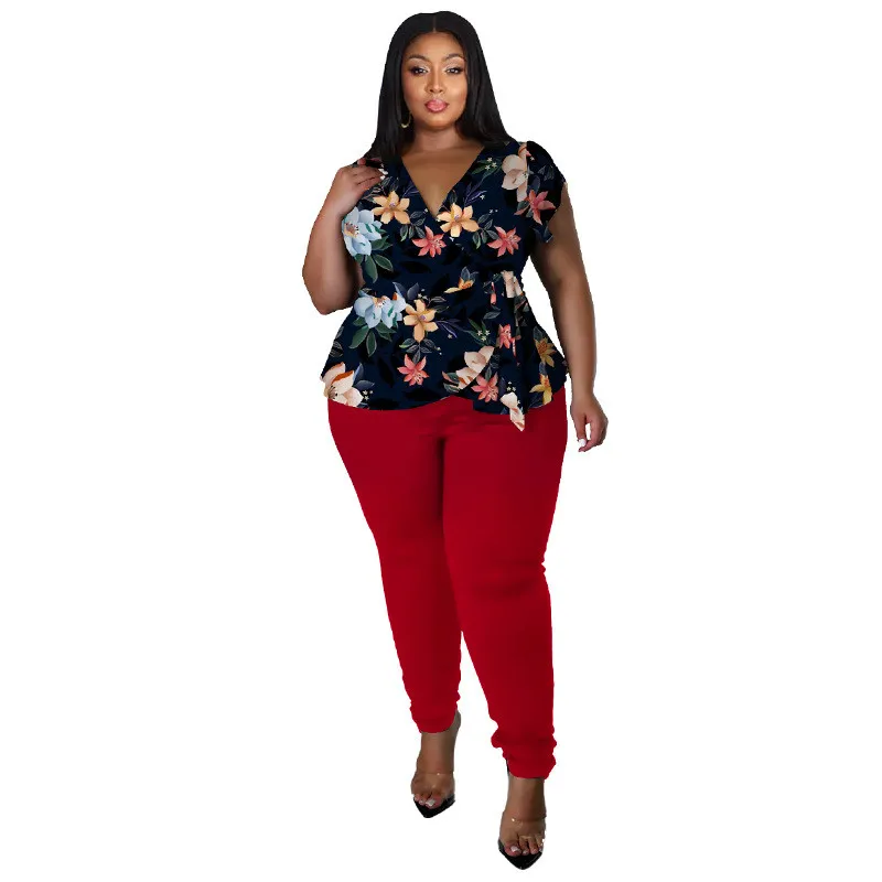 Ladies Printed V-Neck Top And Pant Casual Two-Piece Set 11 Ladies Printed V-Neck Top And Pant Casual Two-Piece Set - Image 9