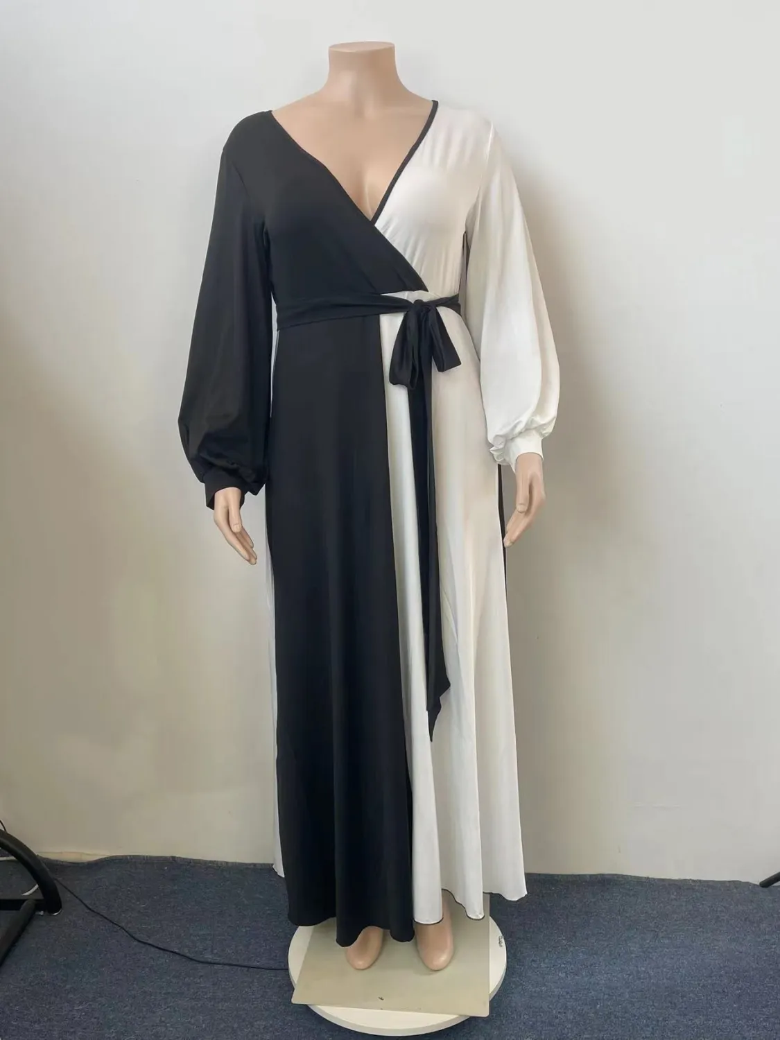 Plus Size Women Sexy V-Neck Color Block Long Sleeve Dress 7 Plus Size Women Sexy V-Neck Color Block Long Sleeve Dress - Image 5