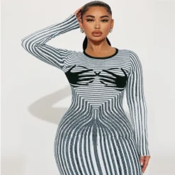 Plus Size Women's Round Neck Slit Long Sleeve Dress -Plus Size Dresses Shop f22cc8b72a1c2f17