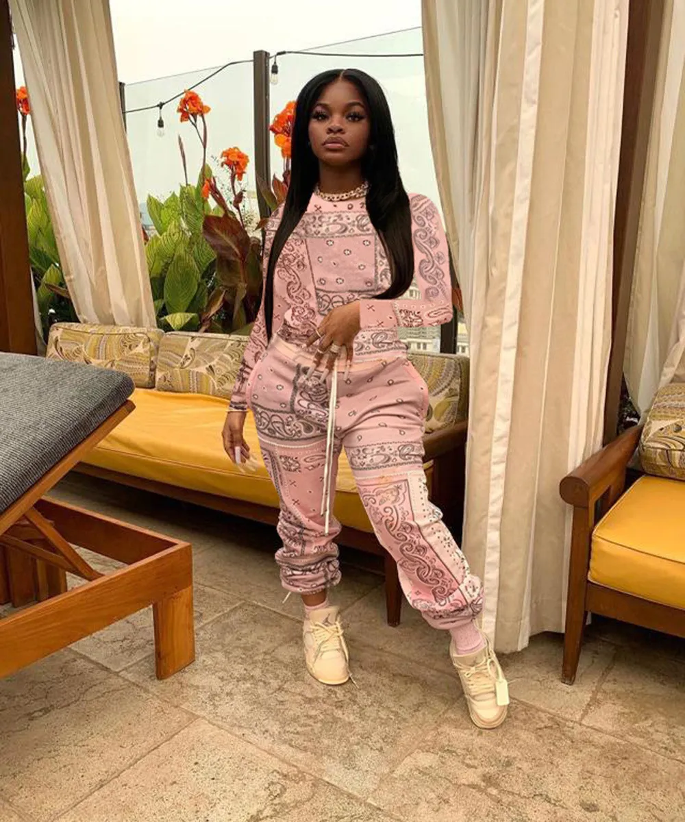 Winter Women's Printed Long Sleeve Plus Size Two-Piece Pants Set 3 Winter Women's Printed Long Sleeve Plus Size Two-Piece Pants Set